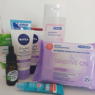 an overview of all the skincare products in my routine